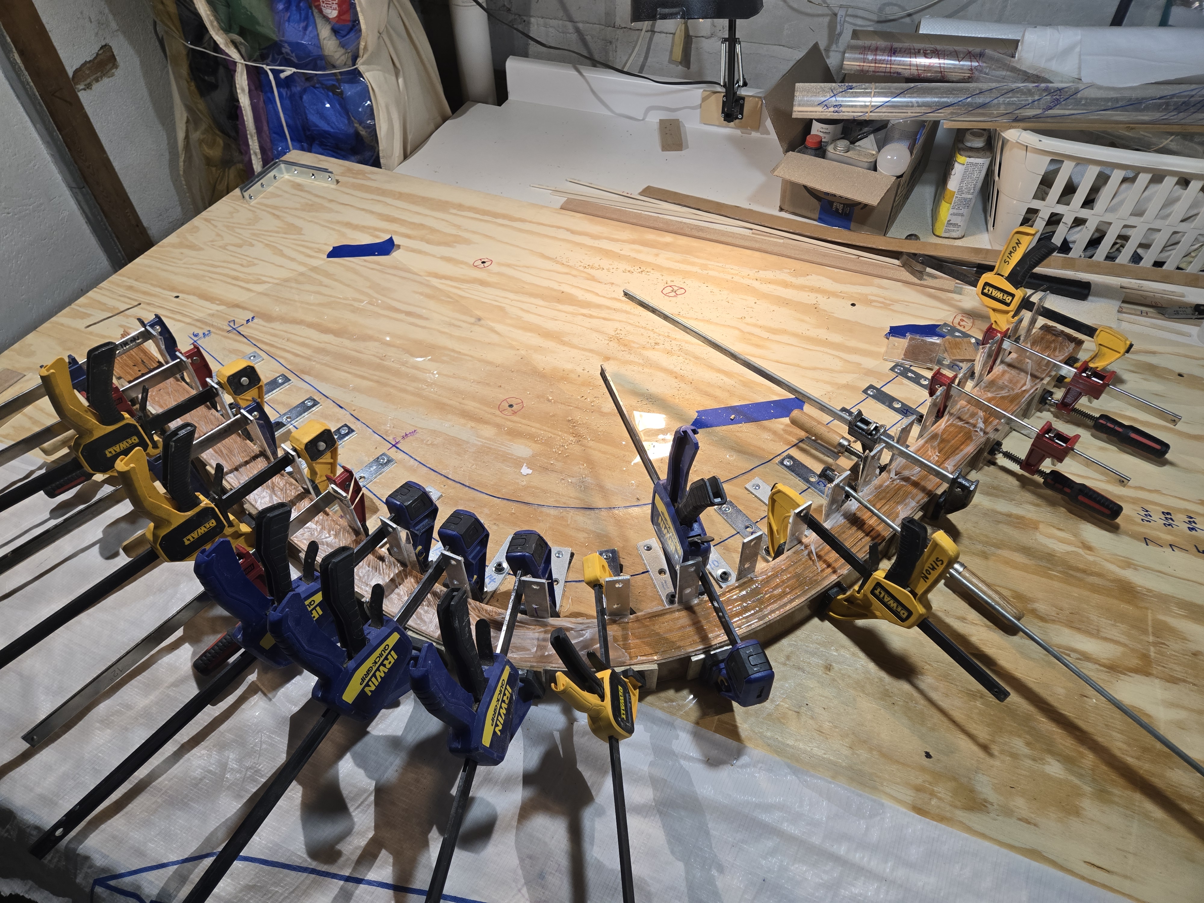 Frame clamped around a form